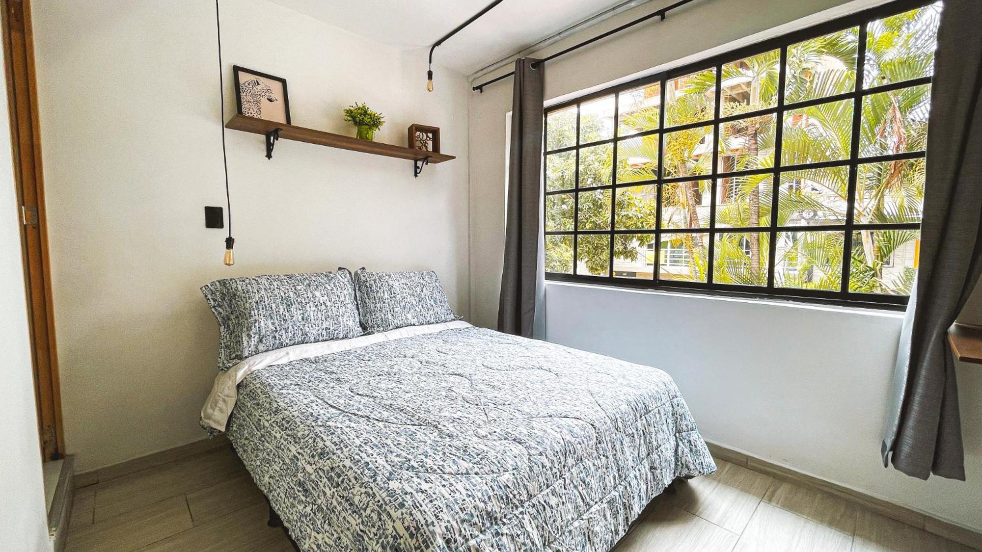 Adn Algo De Nosotros - Malaika Hostel เมเดยิน ภายนอก รูปภาพ