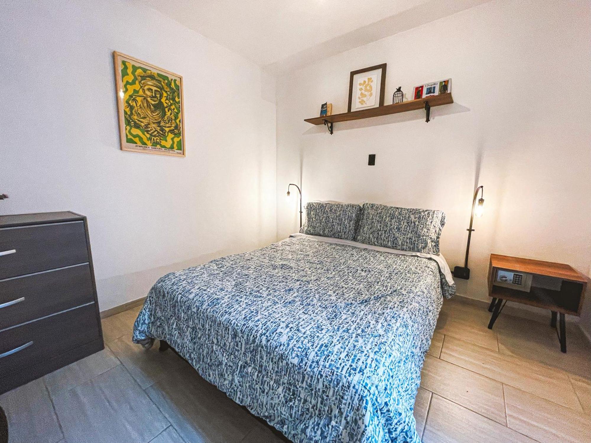 Adn Algo De Nosotros - Malaika Hostel เมเดยิน ภายนอก รูปภาพ